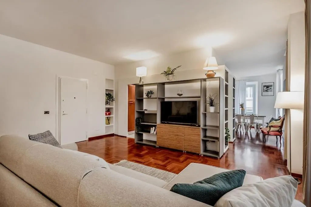 Casa Del Borgo Elegant Apartment 200 M From The Vatican 8/Pax 0*, Rzym Włochy